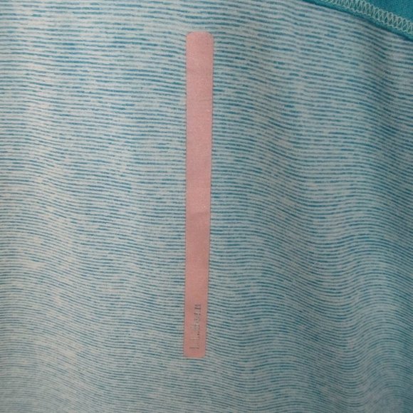 L L Bean Aqua Blue Thumb Hole Long Sleeve Reflective Accents Windbreaker Size L - Picture 8 of 14